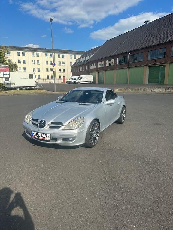 Silber Gebraucht 2004 Mercedes SLK200 Cabrio | 9.199 € (Fairer Preis) - Bild 1/4