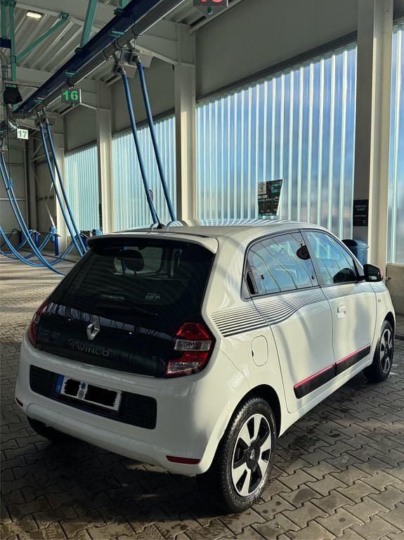 Gebraucht Renault Twingo Expression 71 PS (52 kW) 2016 Weiß Kleinwagen