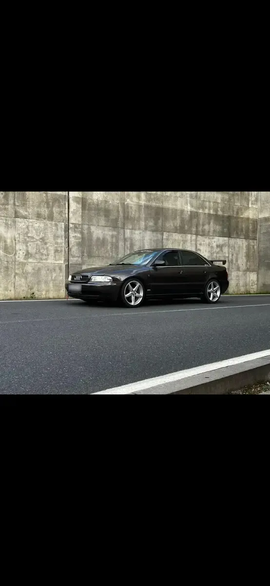 Gebraucht Audi A4 165 PS (121 kW) 1998 Braun Limousine