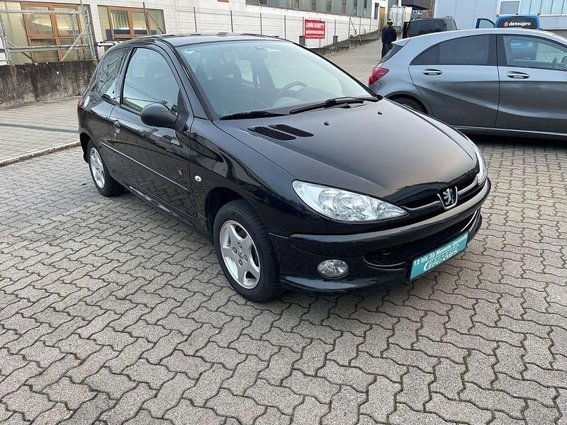 Schwarz Gebraucht 2008 Peugeot 206 Limousine | 2.490 € (Fairer Preis) - Bild 1/4