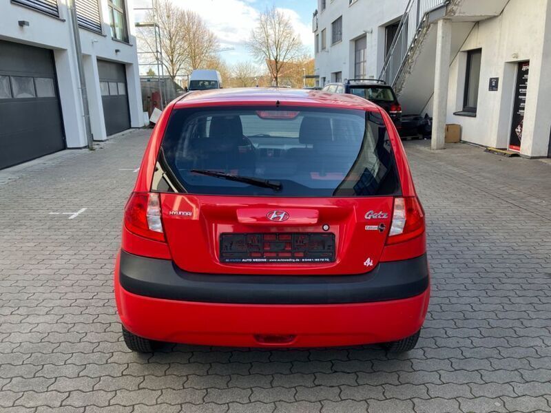 Gebraucht Hyundai Getz Basis 67 PS (49 kW) 2008 Rot Kleinwagen