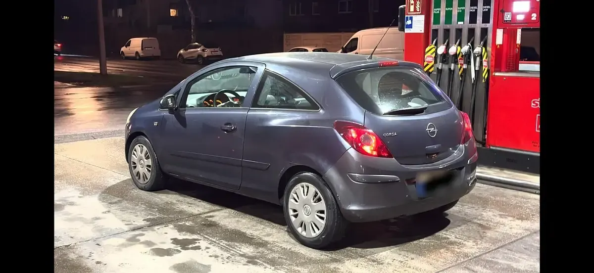 Gebraucht Opel Corsa 80 PS (58 kW) 2009 Kleinwagen