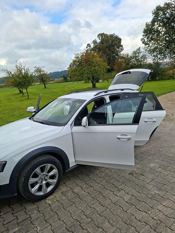 Weiß Gebraucht 2015 Audi A4 Allroad Sport Kombi | 17.100 € (Fairer Preis) - Bild 1/4