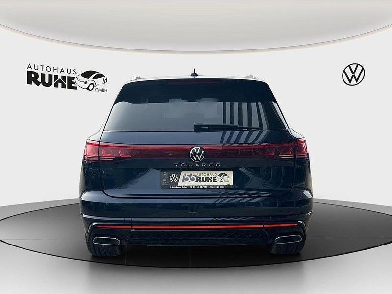 Gebraucht VW Touareg R-line 286 PS (210 kW) 2023 Meloe blue kristalleffekt SUV