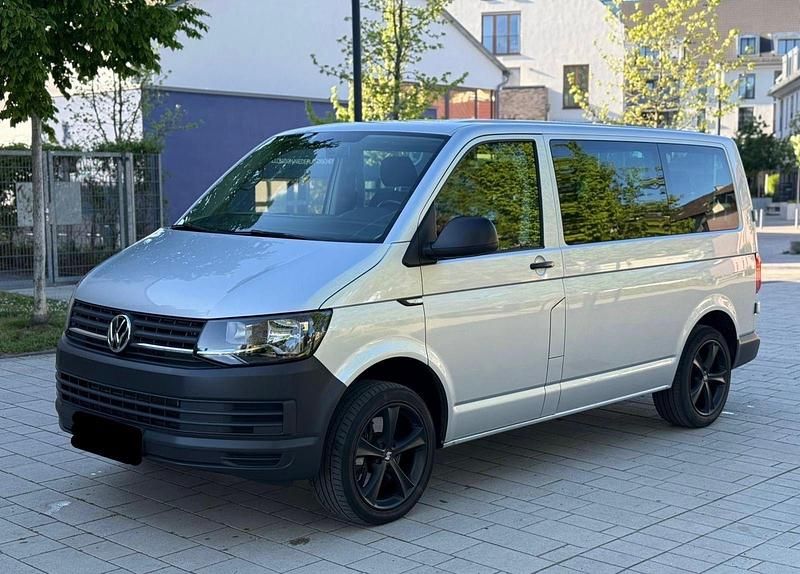 Gebraucht VW Transporter 204 PS (150 kW) 2018 Silber Van