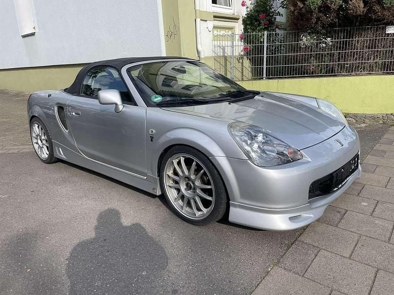 Gebraucht Toyota MR2 Edition 140 PS (102 kW) 2002 Silber Cabrio