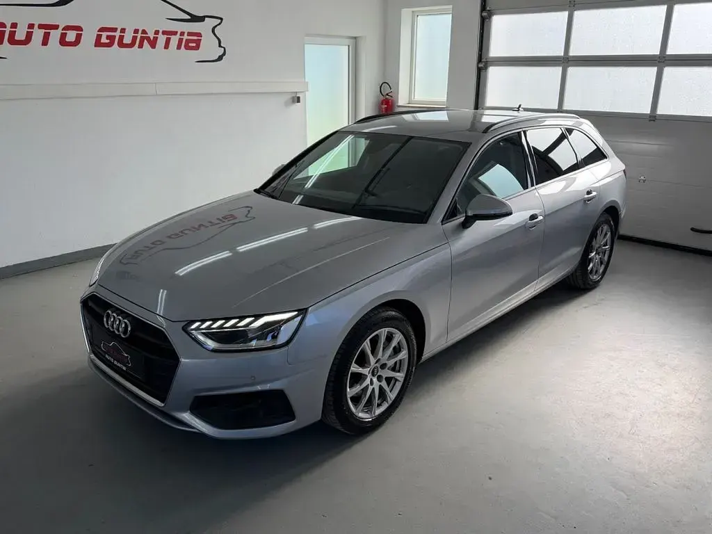 Occasion Audi A4 Ambiente 204 ch (150 kW) 2023 Argent Break