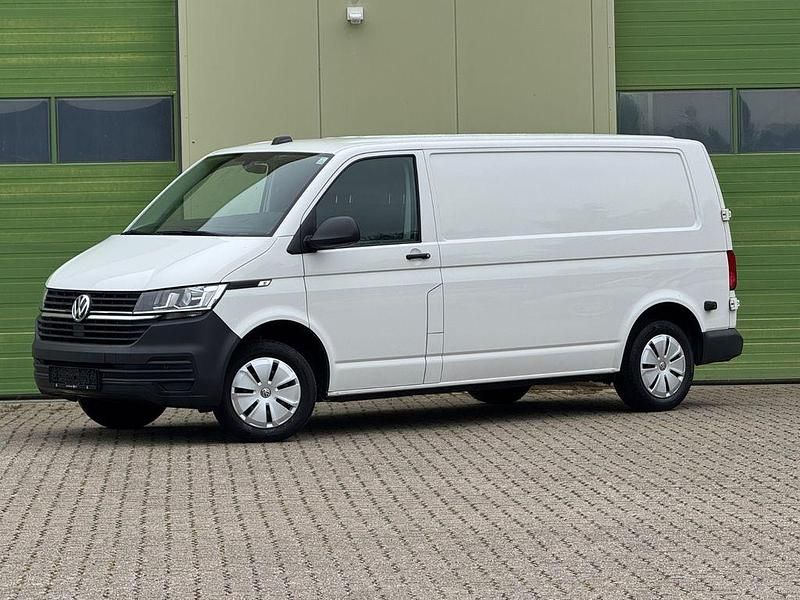 Weiß Gebraucht 2021 VW T6.1 Van | 21.995 € (Etwas zu teuer) - Bild 1/4