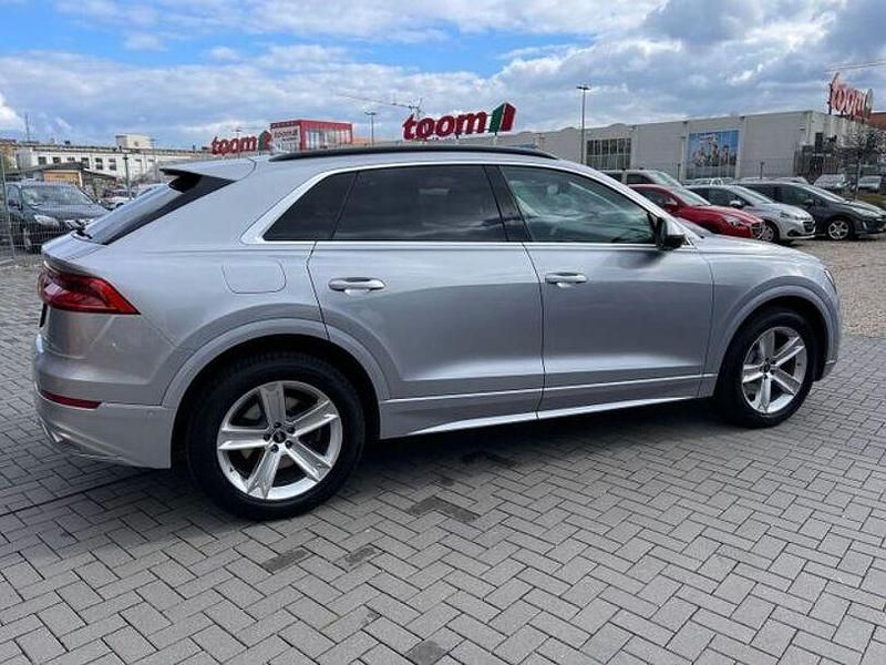 Gebraucht Audi Q8 Ambiente 286 PS (210 kW) 2021 Silber SUV