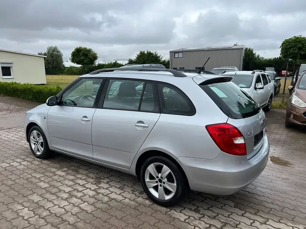 Gebraucht Skoda Fabia GreenLine 75 PS (55 kW) 2014 Silber Kombi