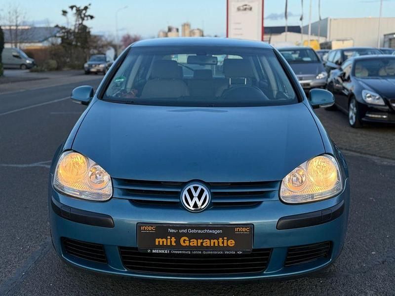 Gebraucht VW Golf V Trendline 102 PS (75 kW) 2005 Blau Kleinwagen
