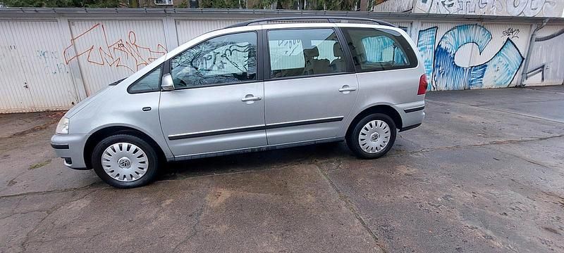 Gebraucht VW Sharan 205 PS (150 kW) 2010 Silber Van / Kleinbus