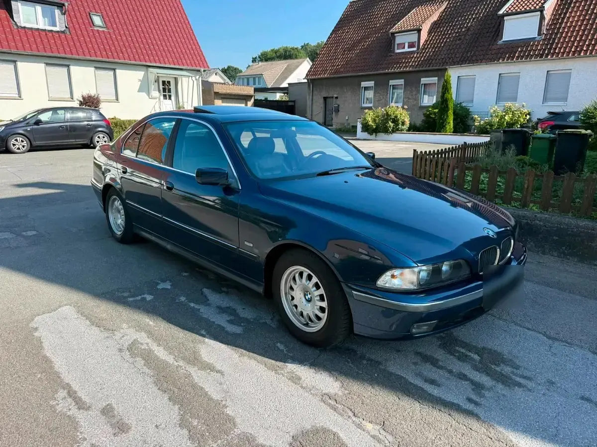 Gebraucht BMW 523 170 PS (125 kW) 1999 Blau Limousine