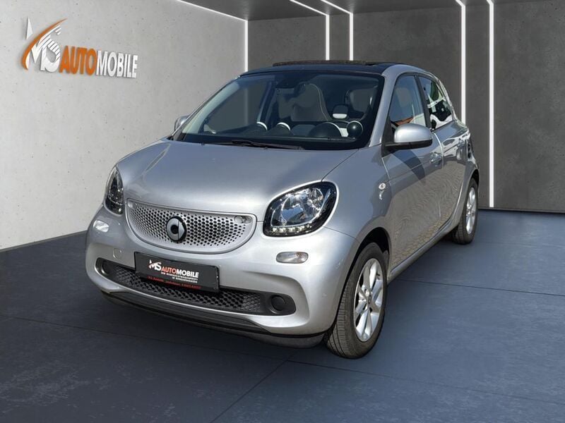 Usado Smart ForFour Basis 71 HP (52 kW) 2015 Prateado Citadino