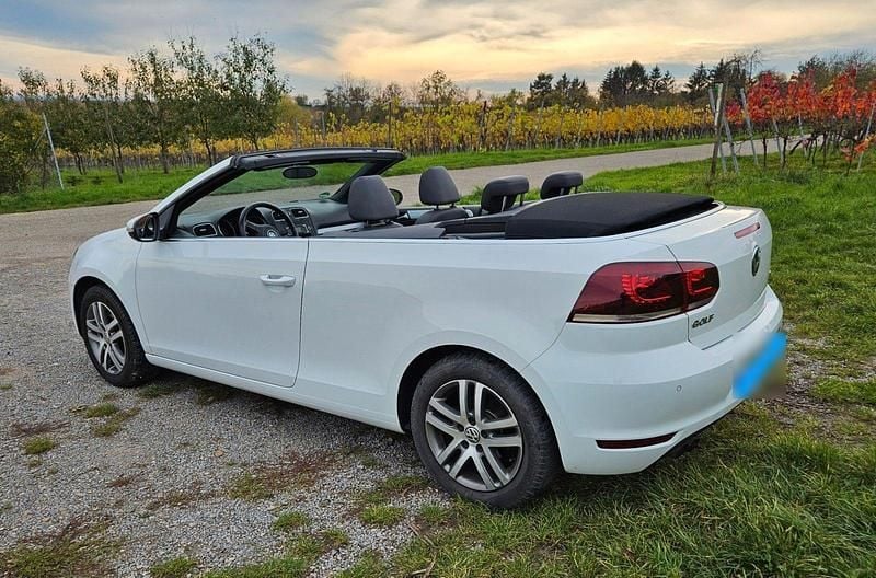 Gebraucht VW Golf Cabriolet 160 PS (117 kW) 2012 Weiß Cabrio