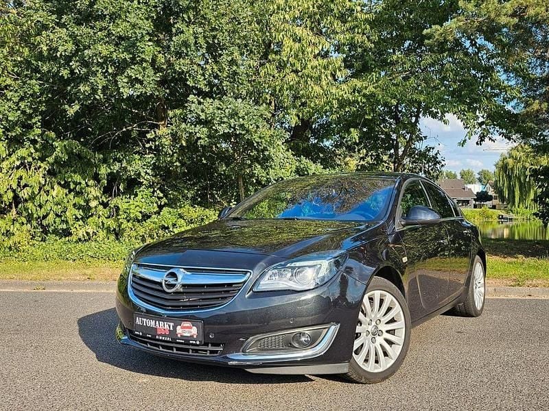 Schwarz Gebraucht 2016 Opel Insignia Sport Limousine | 10.299 € (Superpreis) - Bild 1/4