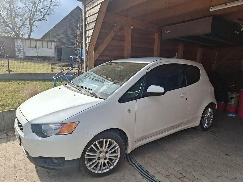 Gebraucht Mitsubishi Colt 95 PS (69 kW) 2012 Weiß Kleinwagen