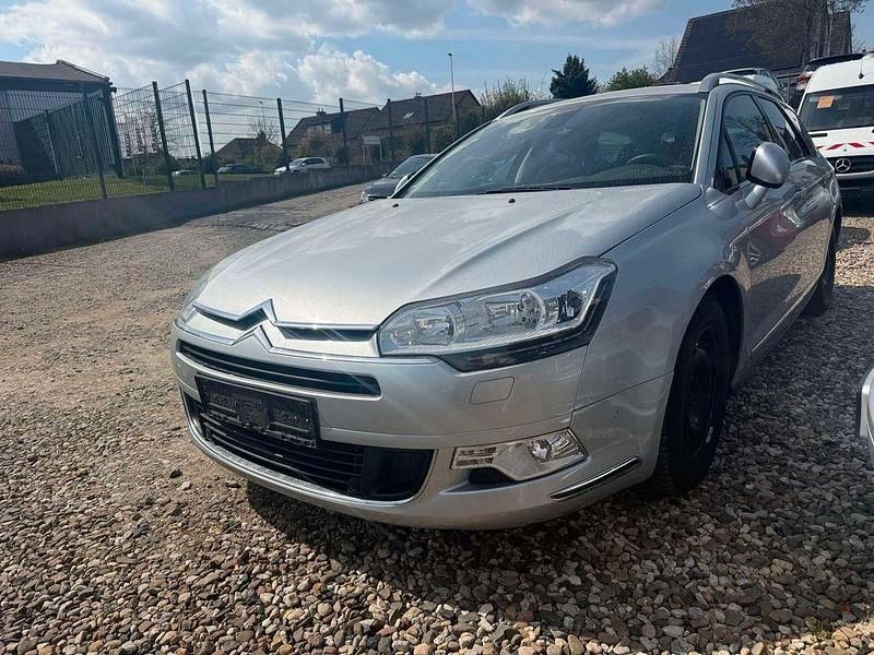 Gebraucht Citroën C5 SELECTION 163 PS (119 kW) 2012 Silber Limousine