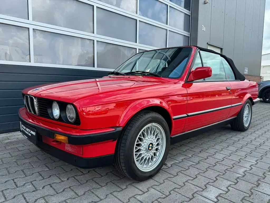 Gebraucht BMW 320 Cabriolet 129 PS (94 kW) 1990 Rot Cabrio