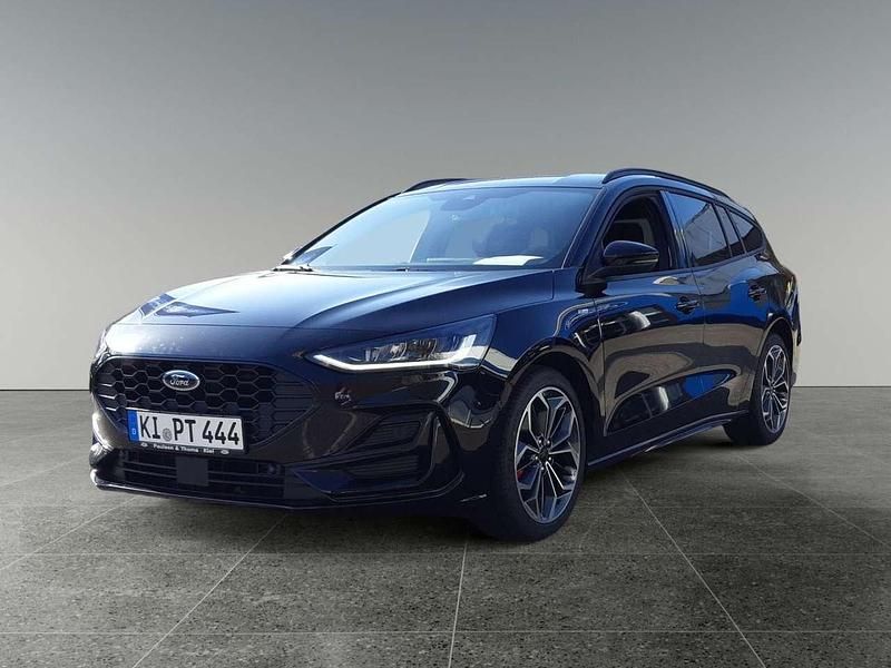 Agate black metallic Gebraucht 2024 Ford Focus ST-Line X Kombi | 26.790 € (Fairer Preis) - Bild 1/4