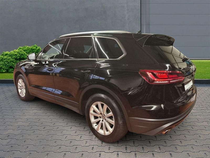 Gebraucht VW Touareg Basis 231 PS (169 kW) 2019 Schwarz SUV