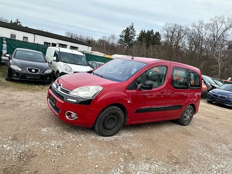 Second-hand Citroën Berlingo SELECTION 114 CP (83 kW) 2012 Roșu Monovolum