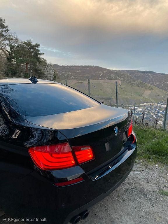 Gebraucht BMW 525 M Sport 204 PS (150 kW) 2010 Schwarz Limousine