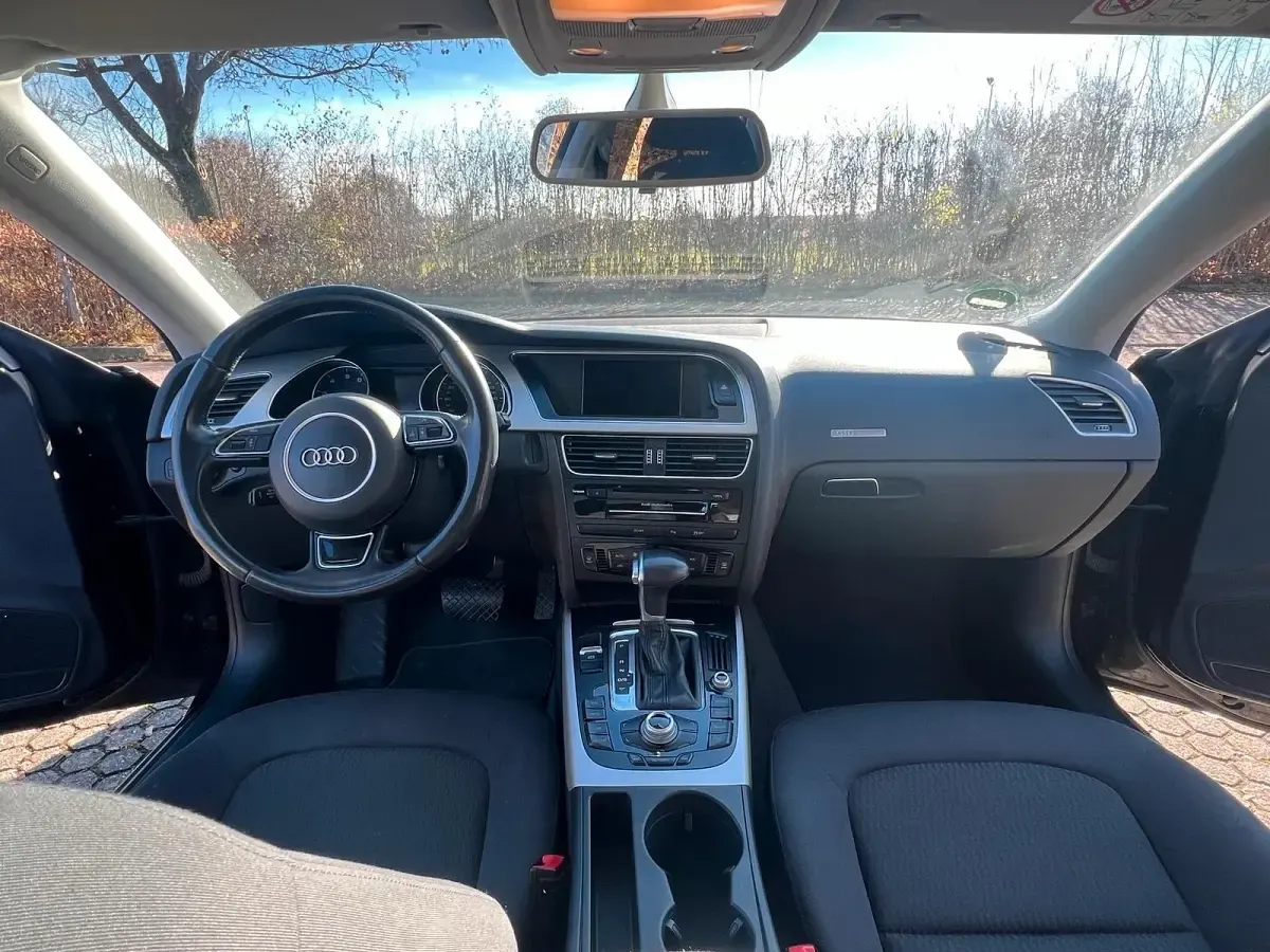 Gebraucht Audi A5 Sportback S-Line 144 PS (105 kW) 2017 Schwarz Kleinwagen