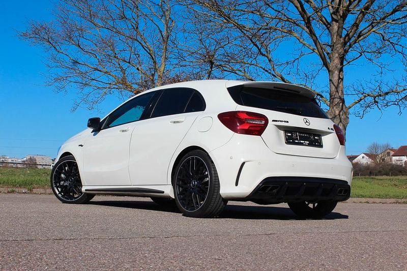 Gebraucht Mercedes A45 AMG AMG 381 PS (280 kW) 2017 Weiß Limousine