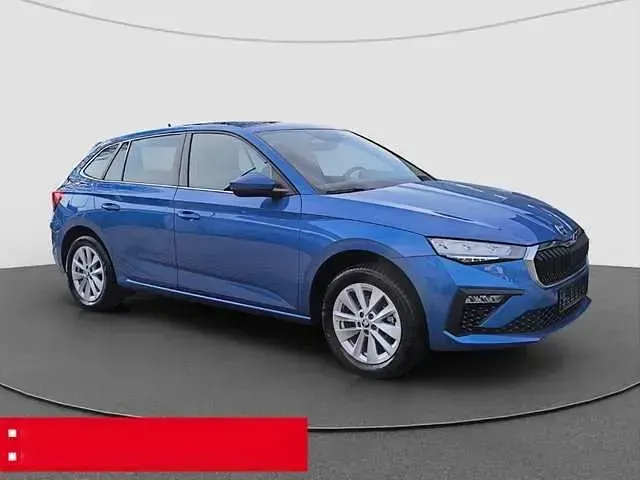 Gebraucht Skoda Scala Selection 116 PS (85 kW) 2024 Blau metallic Kleinwagen