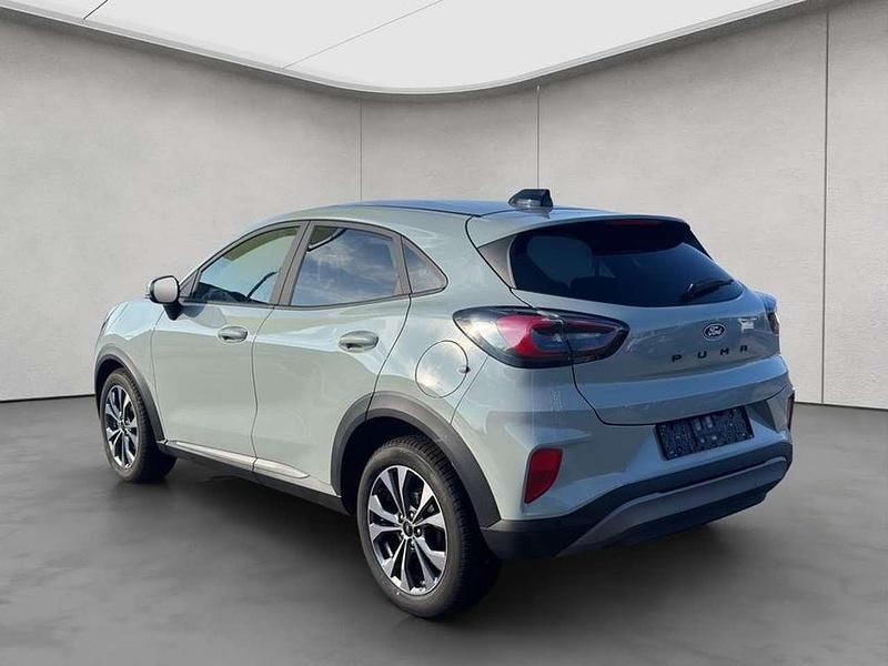 Neu Ford Puma Titanium 125 PS (91 kW) 2026 Cactus grey SUV