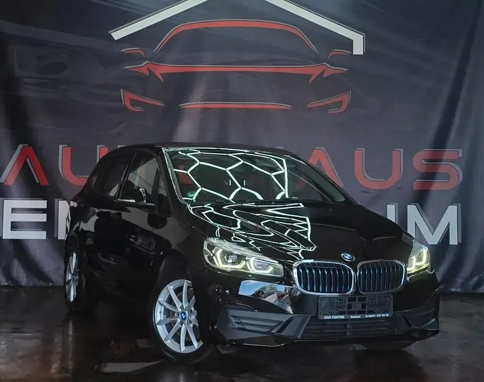 Używany BMW 225 Advantage 136 KM (100 kW) 2018 Czarny Kombi