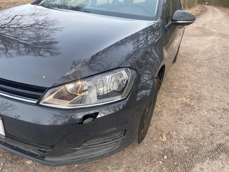 Gebraucht VW Golf VII 110 PS (80 kW) 2016 Grau Kombi