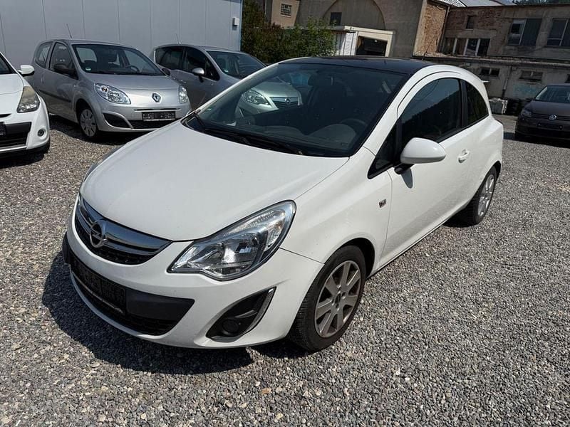 Weiß Gebraucht 2012 Opel Corsa Color Edition Kleinwagen | 1.599 € (Superpreis) - Bild 1/4