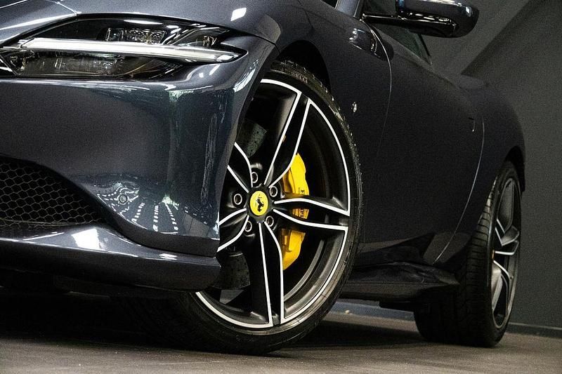 Gebraucht Ferrari Roma 620 PS (456 kW) 2020 Blau Coupé