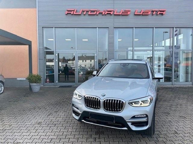 Silber Gebraucht 2018 BMW X3 Luxury Line SUV | 24.990 € (Guter Preis) - Bild 1/4