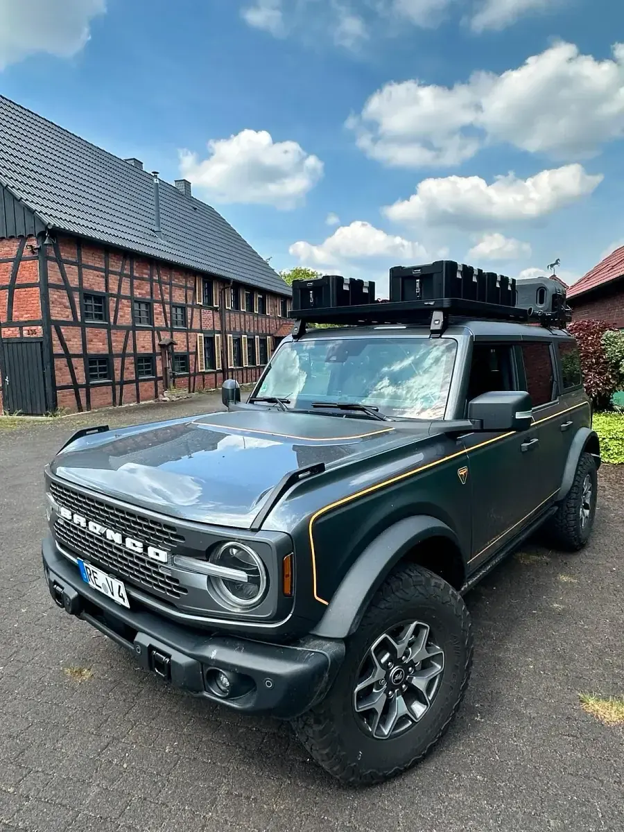 Gebraucht Ford Bronco 334 PS (245 kW) 2024 Grau SUV