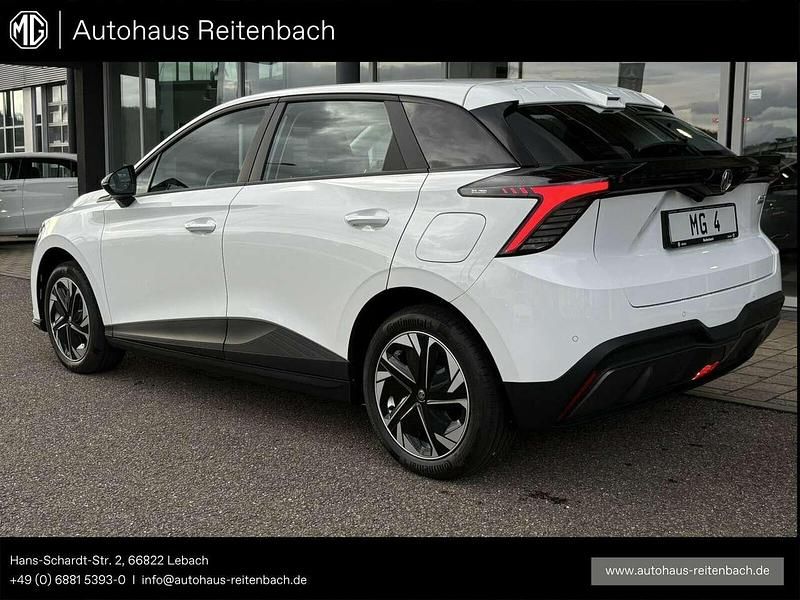 Neu MG MG4 EV 125 kW (170 PS) 2025 Dover white Kleinwagen