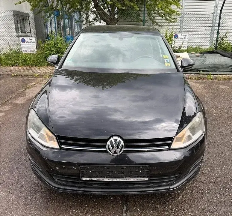 Gebraucht VW Golf VII 105 PS (77 kW) 2013 Schwarz Limousine