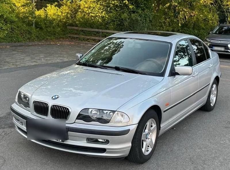 Gebraucht BMW 323 172 PS (126 kW) 1998 Silber Limousine