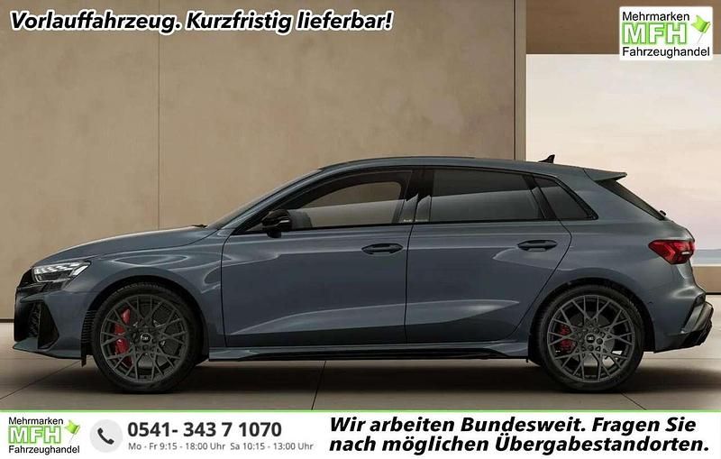 Kemoragrau metallic Neu 2025 Audi RS3 Limousine | 68.902 € - Bild 1/4