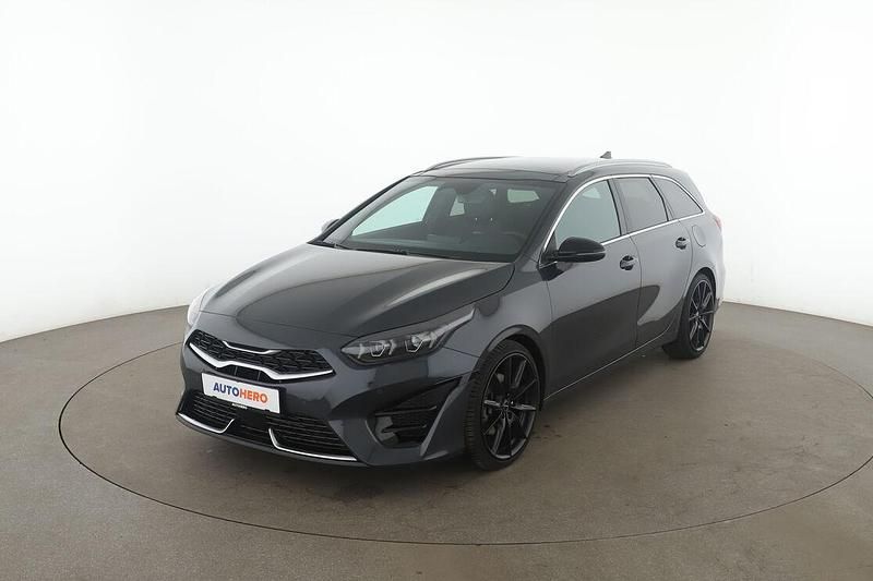 Grau Gebraucht 2025 Kia Ceed GT GT-Line Kombi | 29.050 € (Fairer Preis) - Bild 1/3