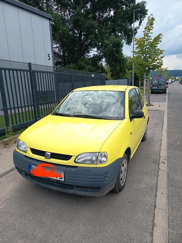 Gelb Gebraucht 1999 VW Lupo Kleinwagen | 200 € (Superpreis) - Bild 1/2