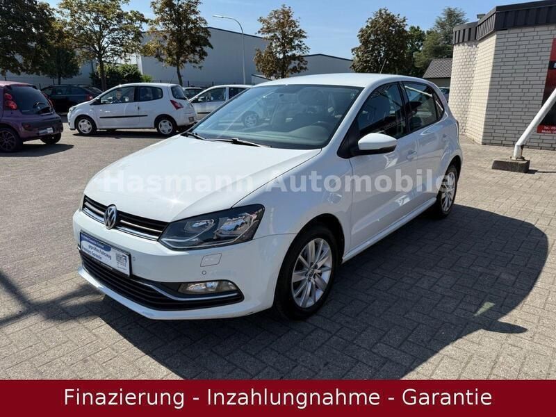 Weiß Gebraucht 2015 VW Polo Comfortline Kleinwagen | 7.999 € (Fairer Preis) - Bild 1/4