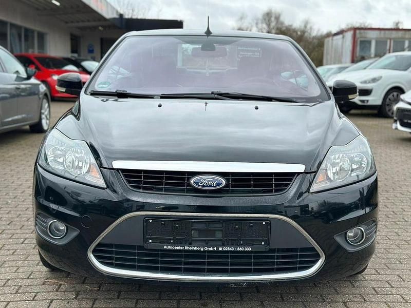Gebraucht Ford Focus Cabriolet Titanium 145 PS (106 kW) 2010 Schwarz Cabrio