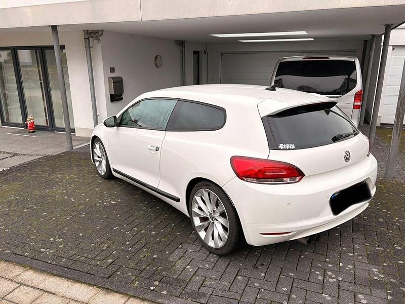 Gebraucht VW Scirocco 200 PS (147 kW) 2009 Weiß Coupé