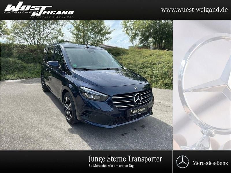 Gebraucht Mercedes T180 Progressive 116 PS (85 kW) 2024 Blau Van / Kleinbus