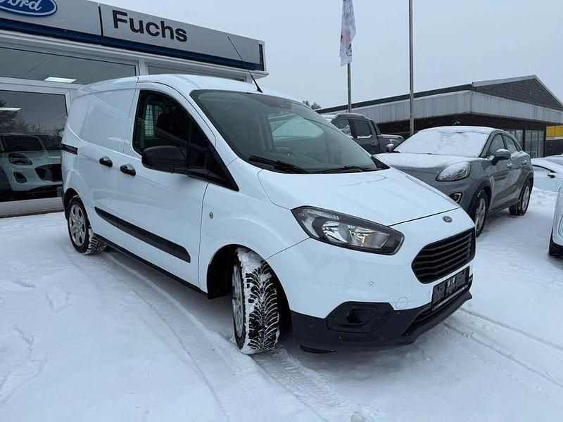 Gebraucht Ford Transit Trend 101 PS (74 kW) 2021 Weiß Limousine