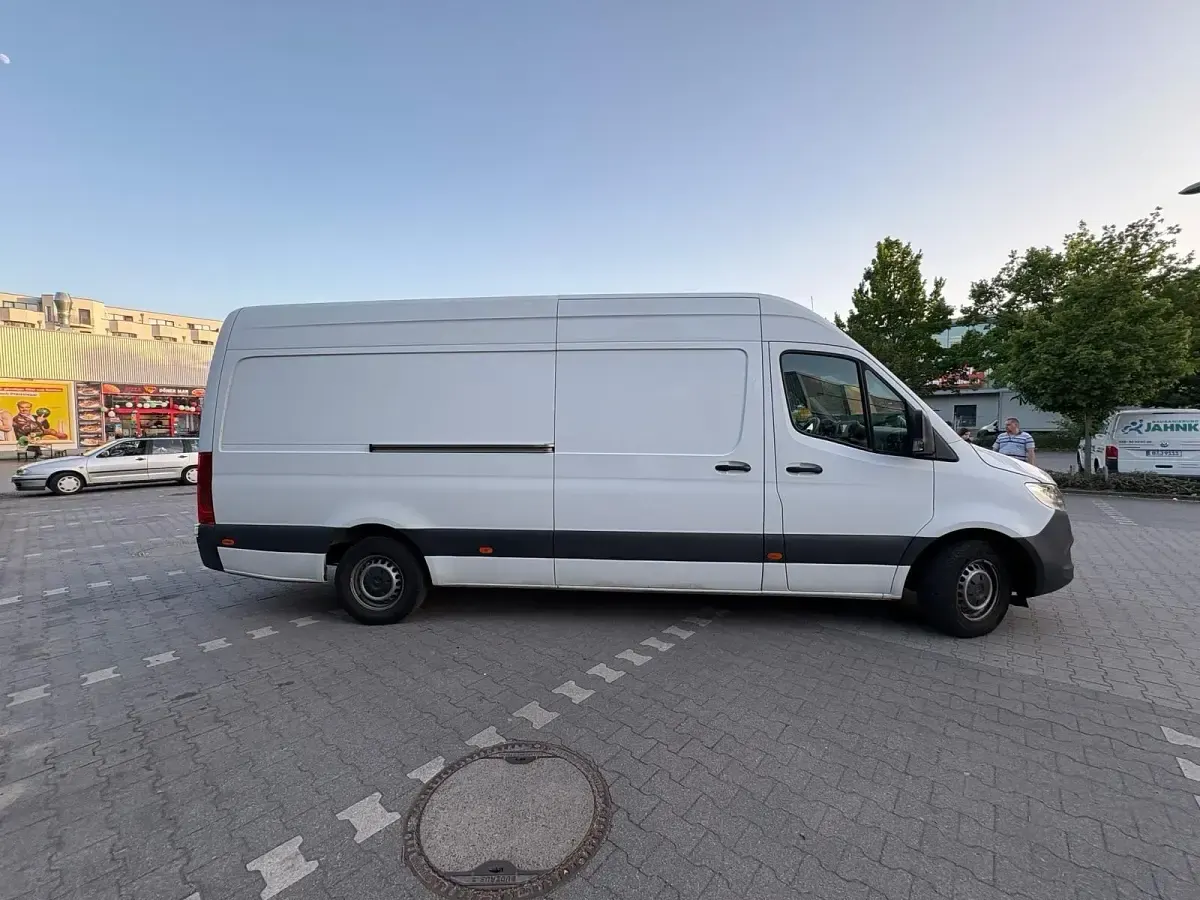 Gebraucht Mercedes Sprinter 163 PS (119 kW) 2020 Weiß Van