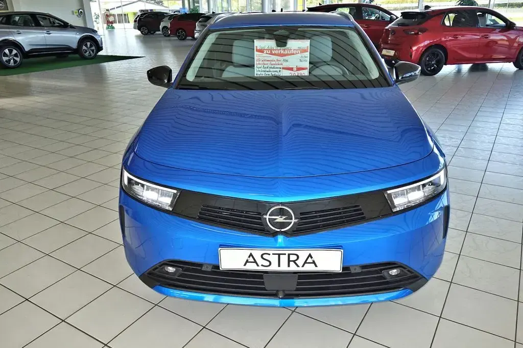 Gebraucht Opel Astra 131 PS (96 kW) 2023 Blau Kleinwagen